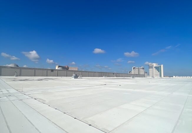 What Is EPDM Roofing? A Smart, Durable Solution for Commercial Roofs in Florida